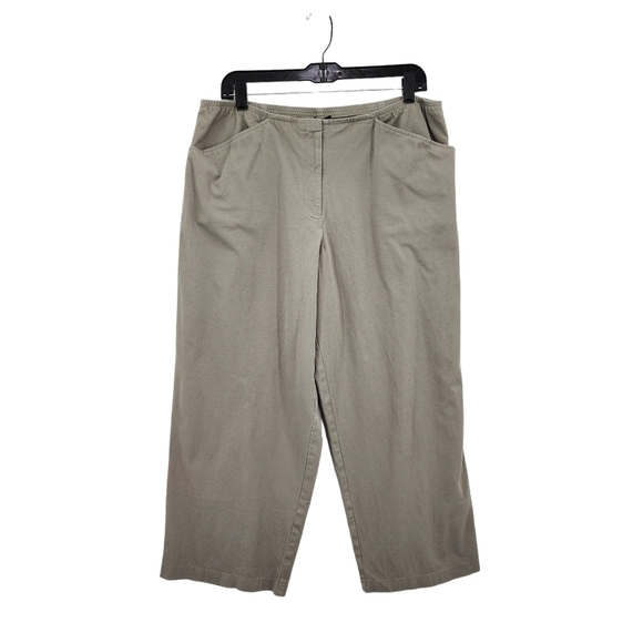 Eileen Fisher Women's Cotton Stretch Straight Leg Capri Pants -L - Picture 1 of 5
